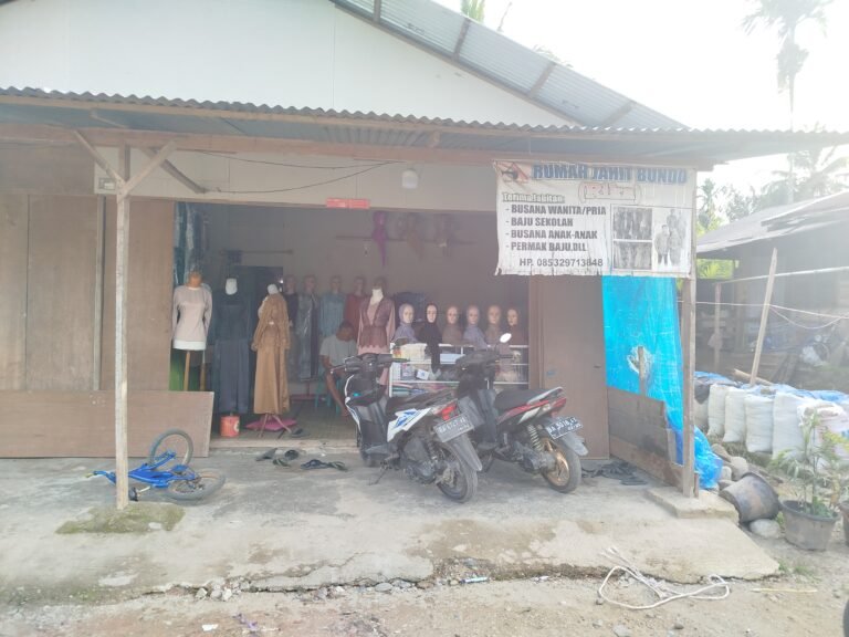 Rumah Jahit Bundo (Rika)